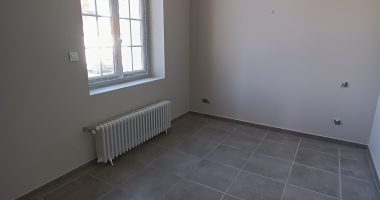 6f85b56a.jpg