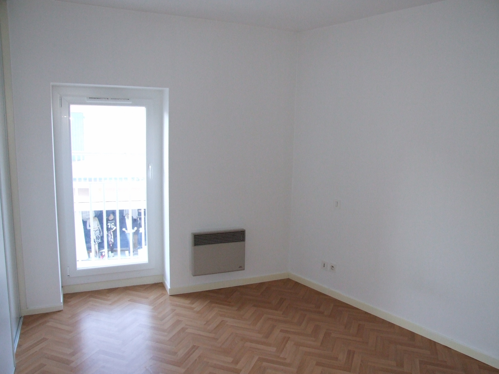 HAGETMAU CENTRE - 1er ETAGE