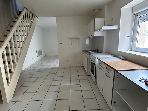 APPARTEMENT T3 MEUBLE CENTRE VILLE