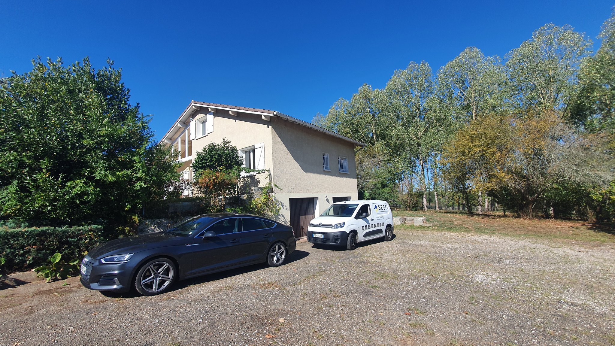 MAISON 4 Chambres sur 1 Hectare