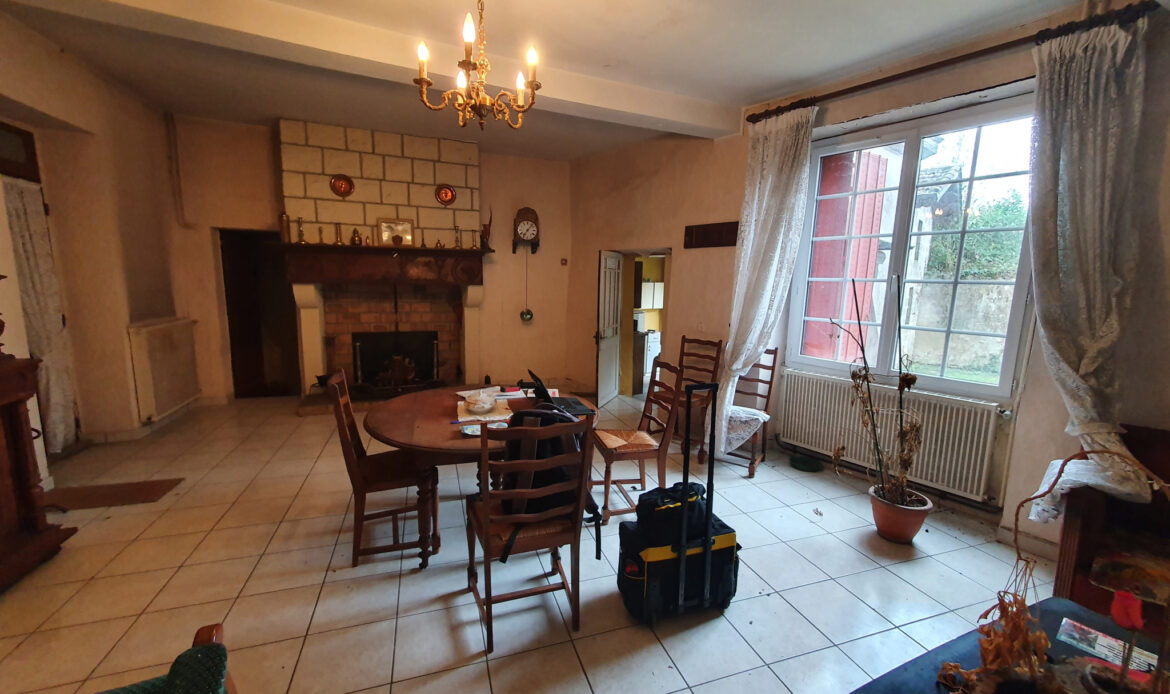 42f8c286.jpg