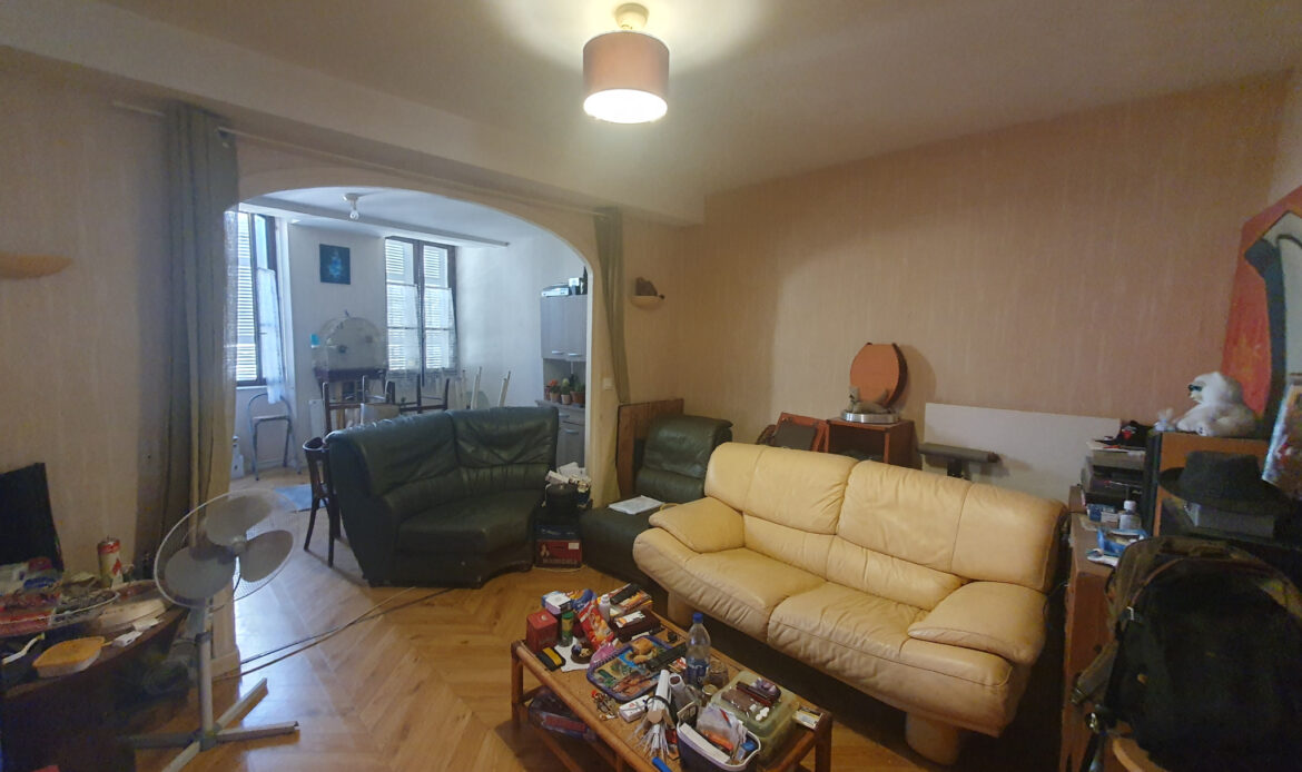 87cf3000.jpg