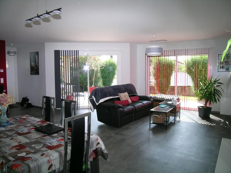 VILLA de 98 m2 Hab - PROCHE CENTRE VILLE HAGETMAU