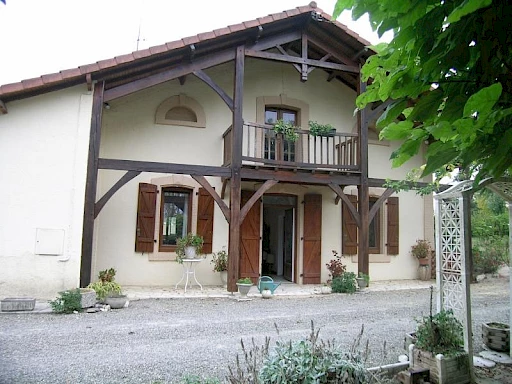 MAISON D'HABITATION de 161 m2 Hab - AUBAGNAN - 1
