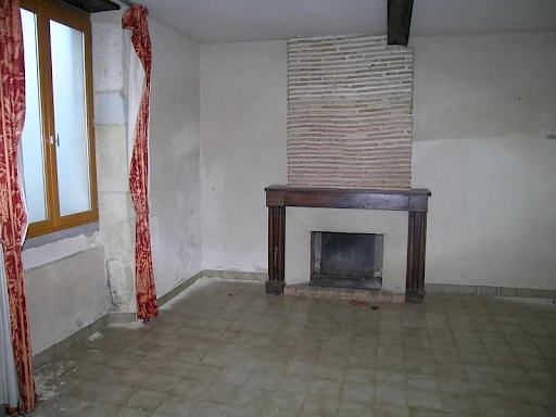 HAGETMAU CENTRE - MAISON CARACTERE à RENOVER 190 m2 Hab - 3