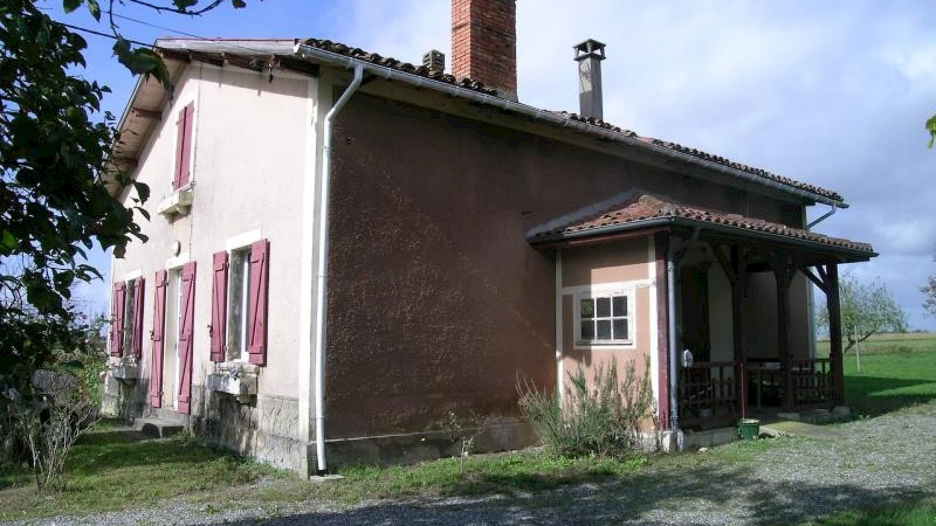 MAISON D'HABITATION de 119 m2 Hab - AUX PORTES DE HAGETMAU
