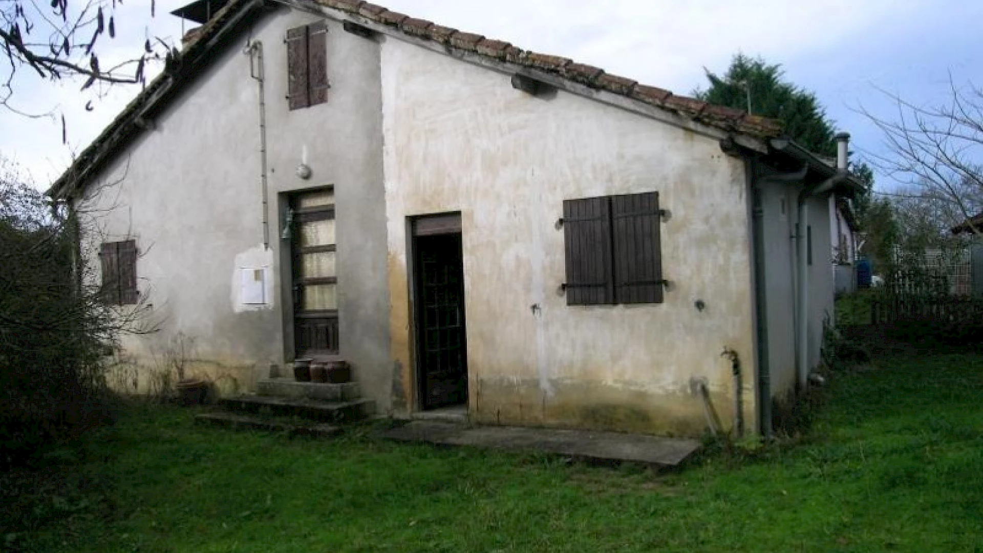 MAISON MITOYENNE 56 m2 à RENOVER - 5KM HAGETMAU