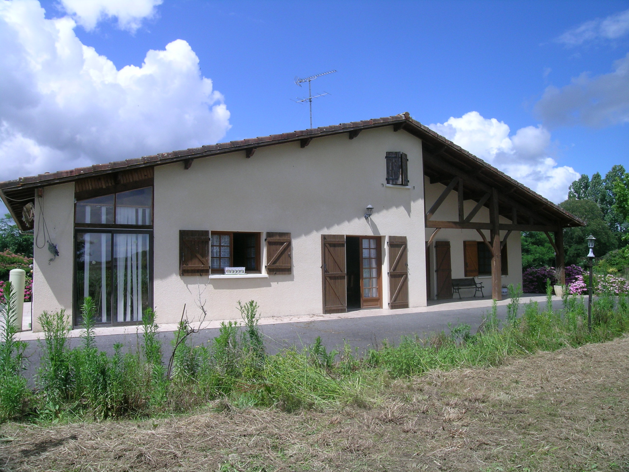 AUX PORTES D'AMOU VILLA T5