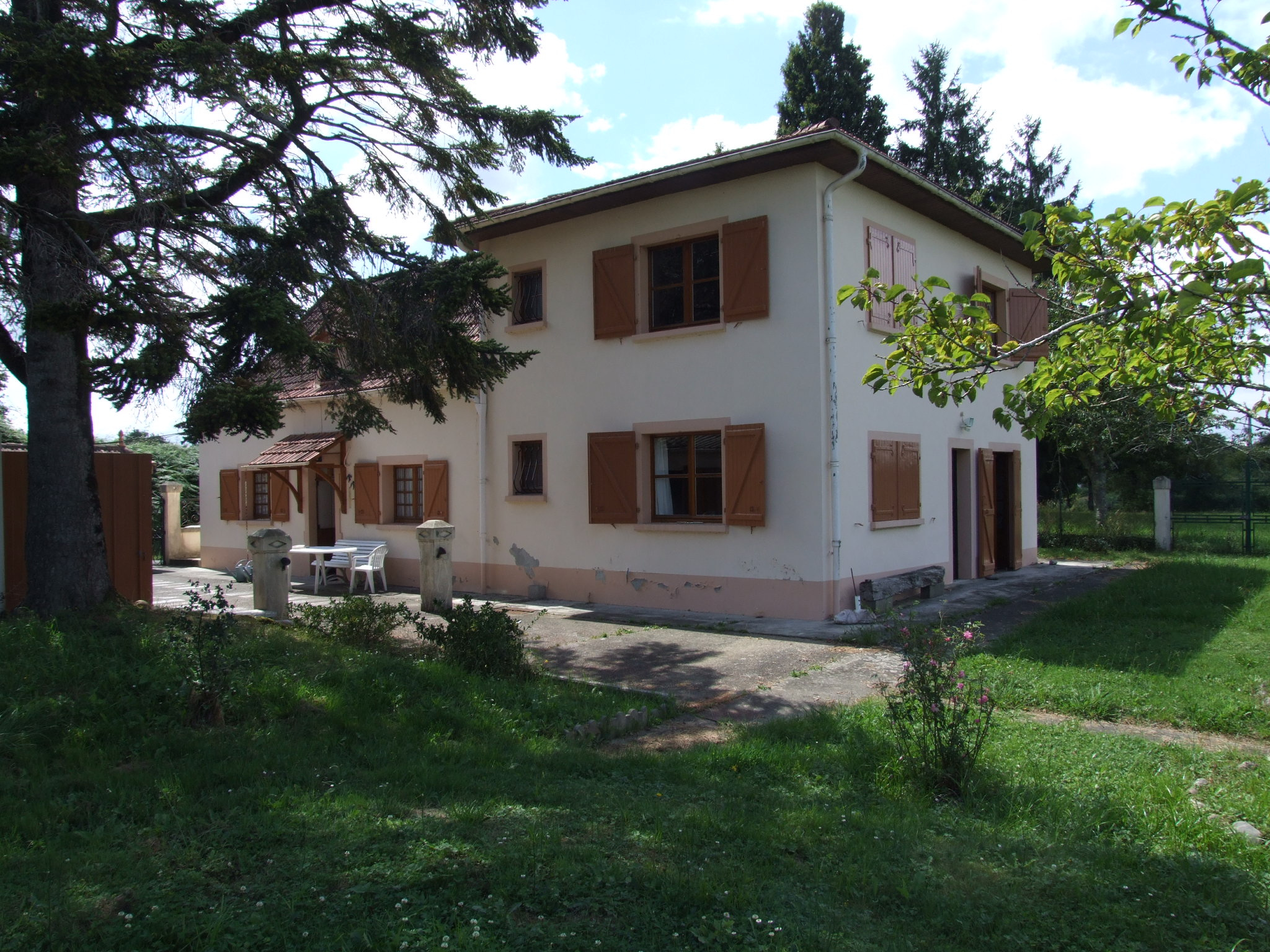 MONTAGUT - Maison 7 pièces