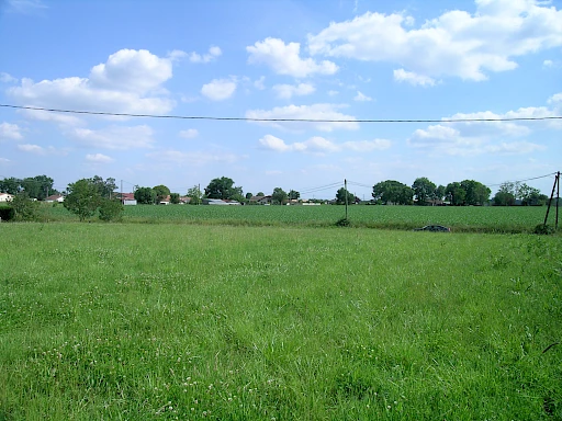 Terrain de 2171m2 à acheter 29500 € à Hagetmau
