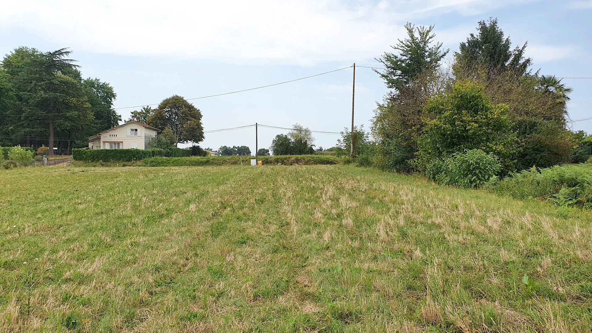 Hagetmau : terrain viabilisé de 1509m2 à vendre 37500 €