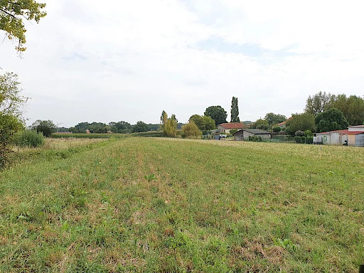 Hagetmau : terrain de 6022m2 à acheter 40500 €