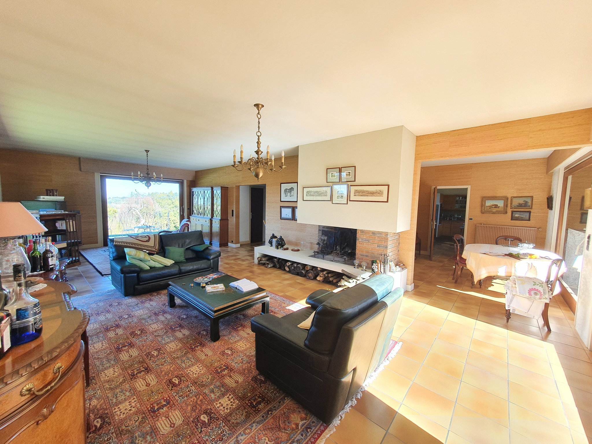MAISON D'ARCHITECTE de 219m2 à acheter