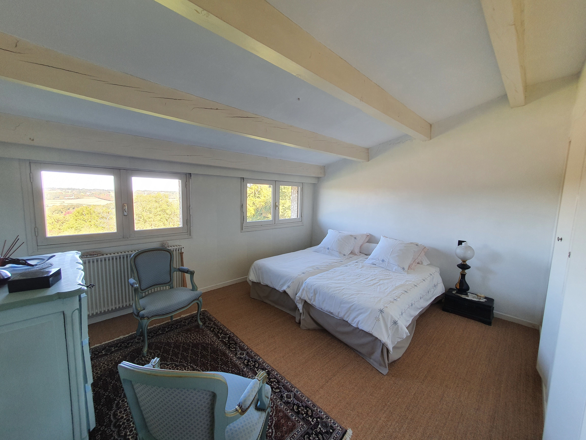 MAISON D'ARCHITECTE de 219m2 à acheter