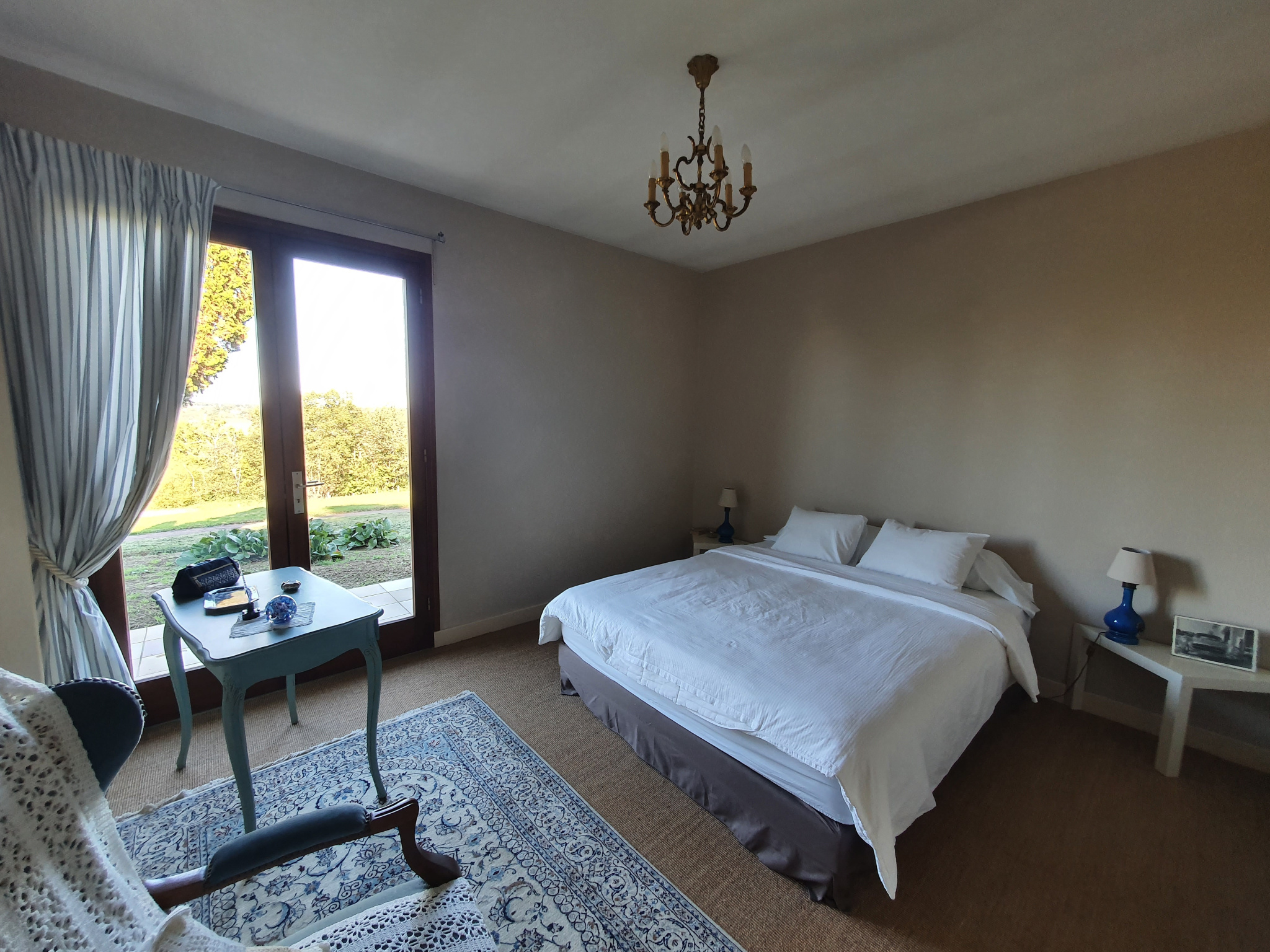 MAISON D'ARCHITECTE de 219m2 à acheter