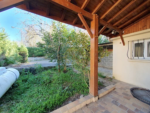 Grande maison à acheter 97500 € - 2