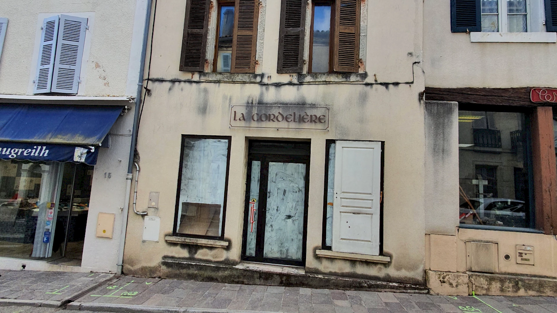 SAINT SEVER - MAISON DE VILLE A RENOVER