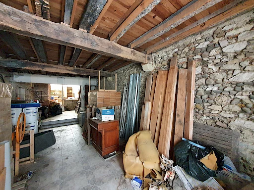 SAINT SEVER - MAISON DE VILLE A RENOVER