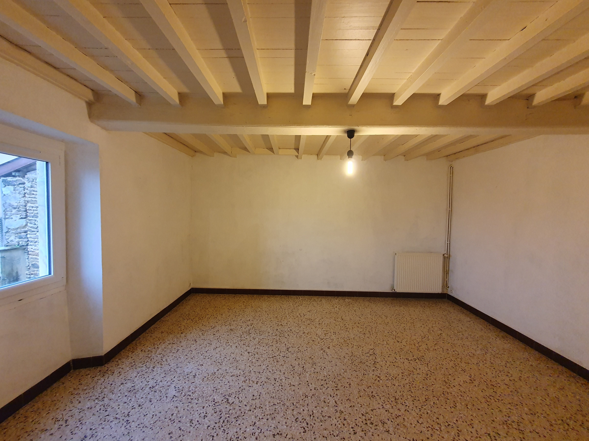 Maison de bourg en vente avec SN AGENCE TACHON
