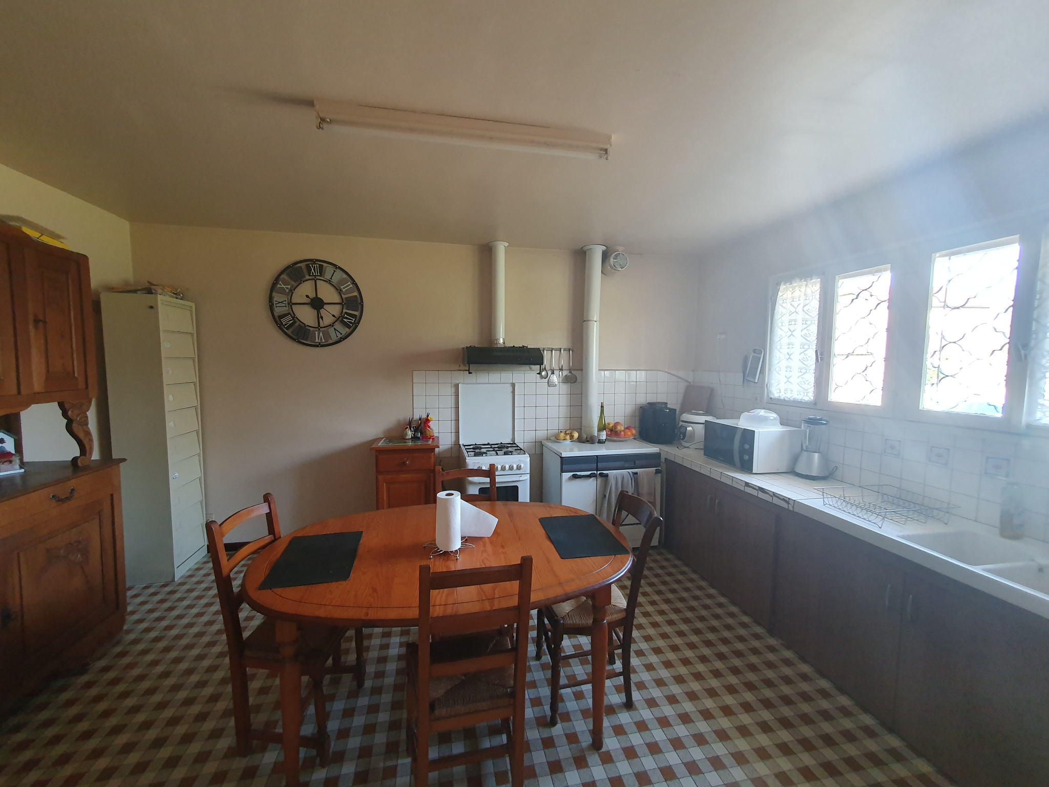 À Hagetmau, grande maison à vendre 180000 € avec 3 chambres