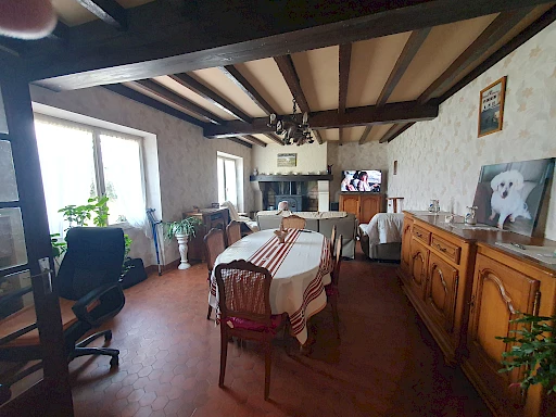 À Hagetmau, grande maison à vendre - 2