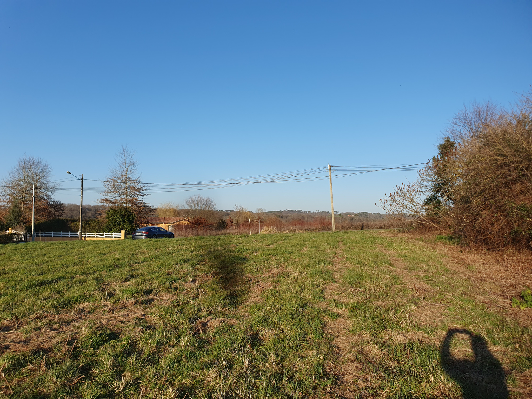 Terrain constructible de 950m2 en vente à Saint-Sever