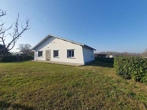 À  5 km d'Amou, maison avec 4 chambres - 1