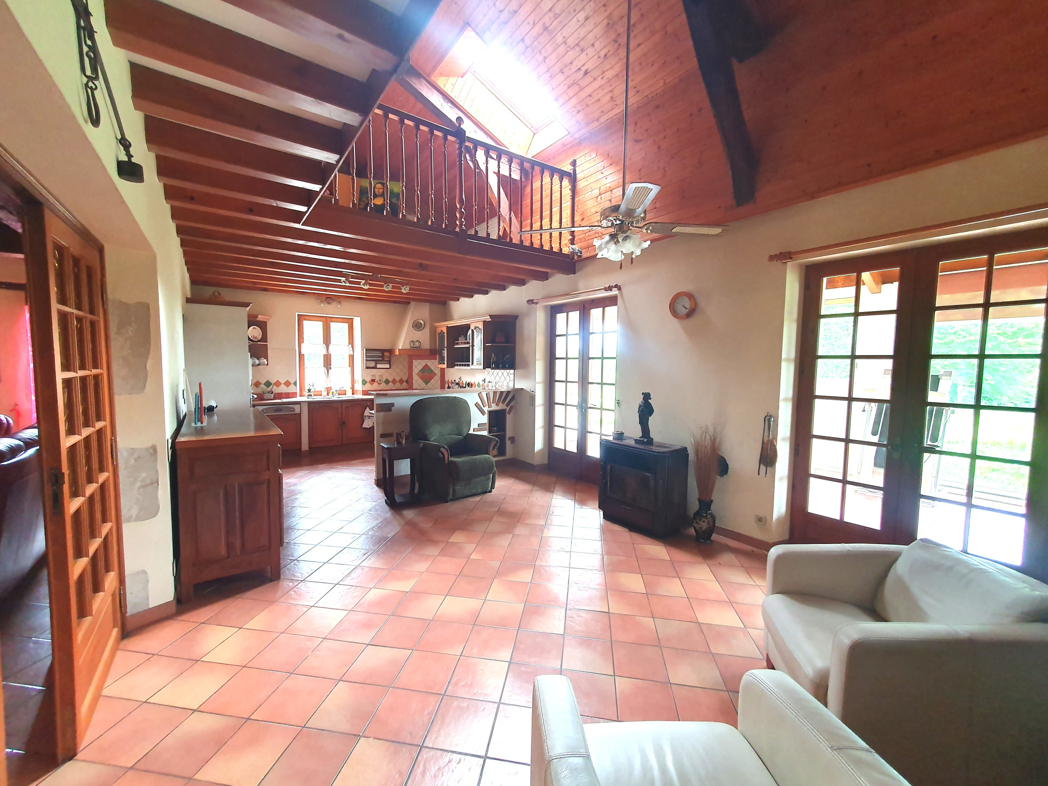 En vente à Saint-Sever : maison avec SN AGENCE TACHON