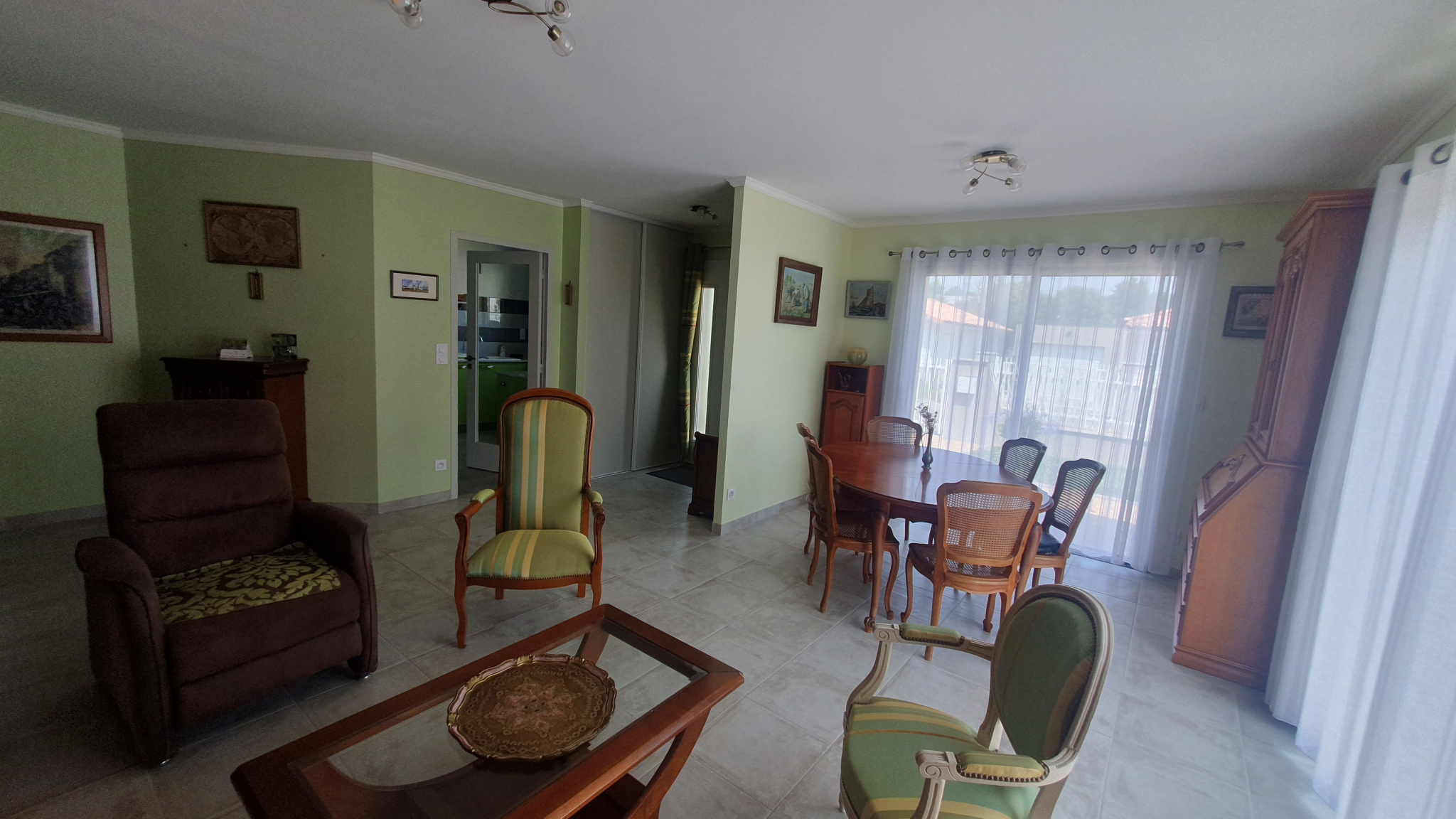 Au Centre Ville de Hagetmau Villa de 106 m2 Hab