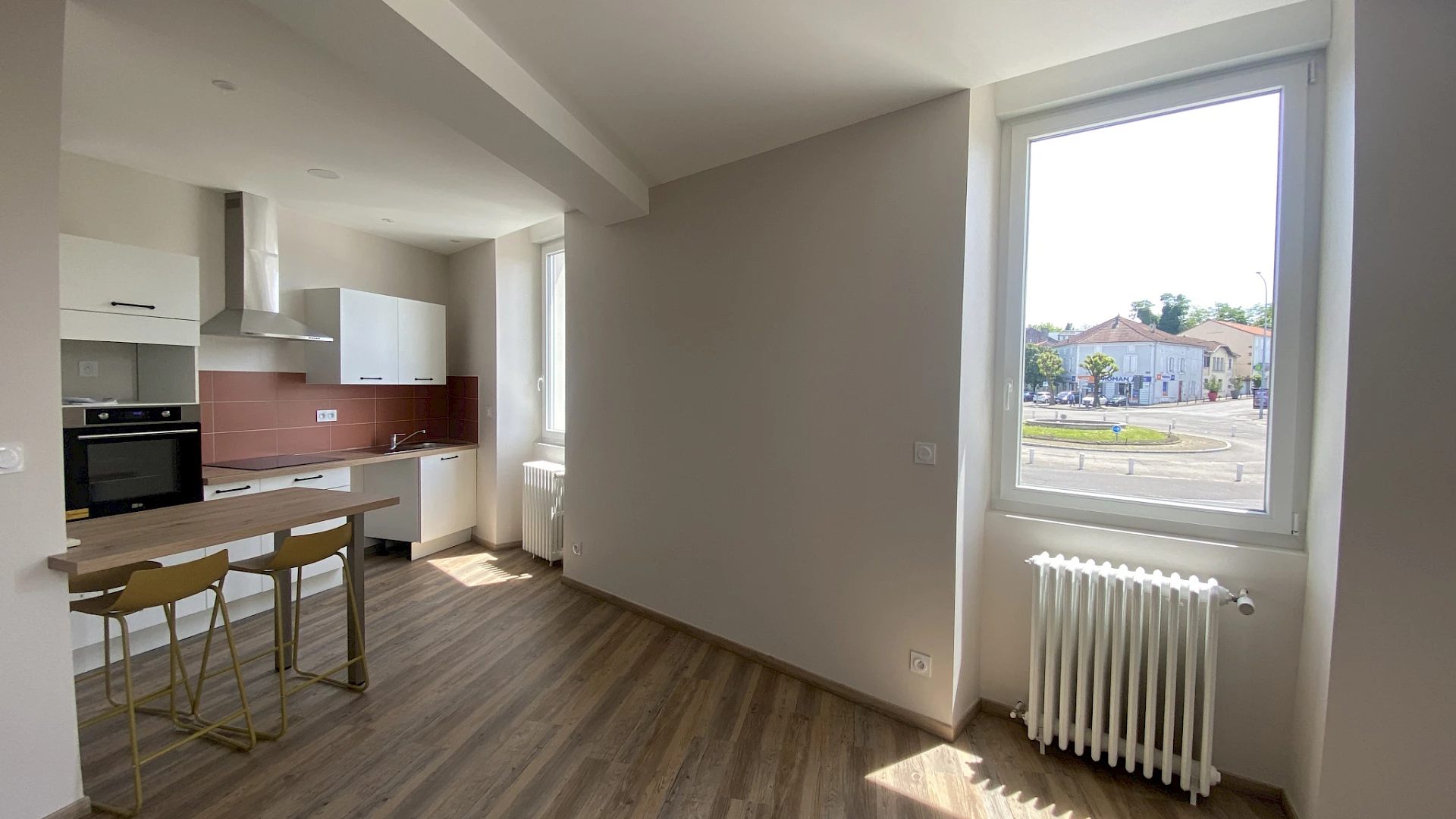 APPARTEMENT T2 MEUBLE SABLAR - TOUTES CHARGES COMPRISES