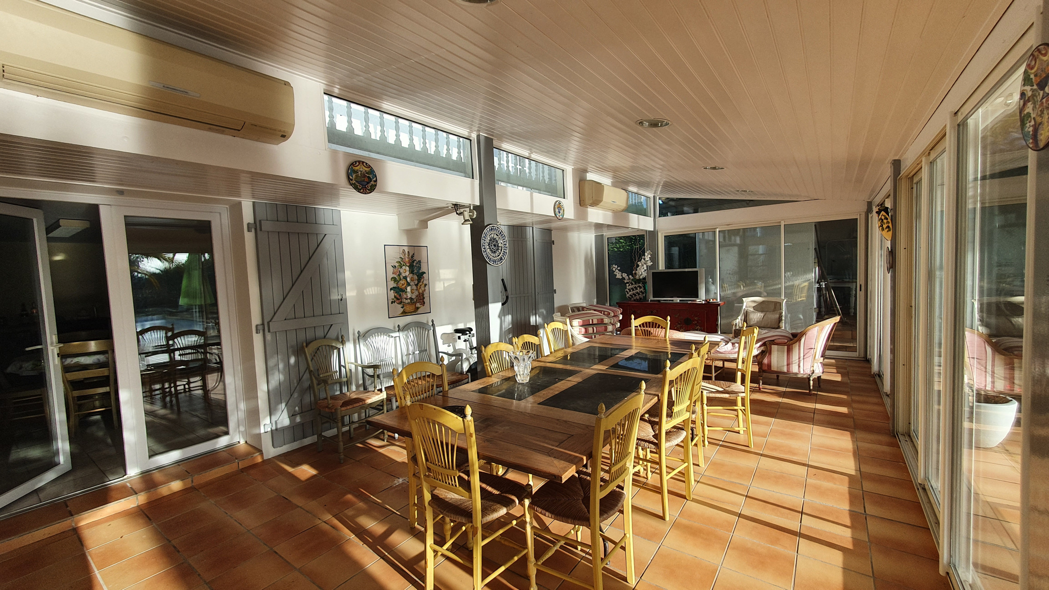 À vendre à Hagetmau (40) : immense maison avec 9 pièces