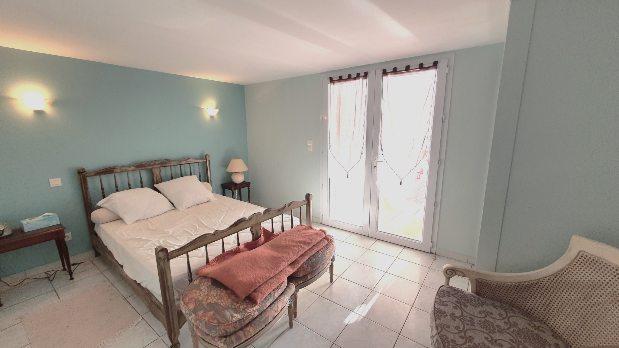 À vendre à Hagetmau (40) : immense maison avec 9 pièces