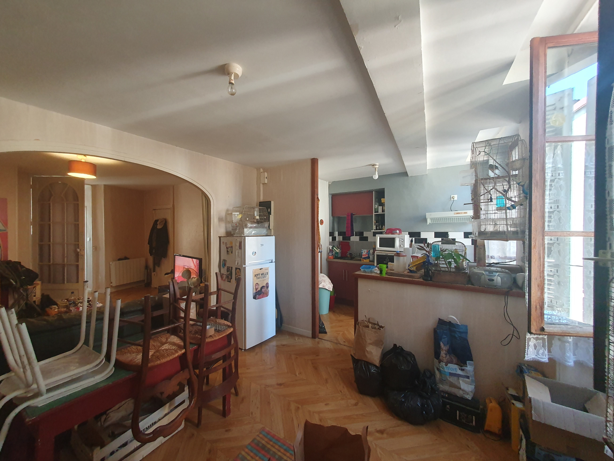 Immeuble de 284m2 pour investir 274300 € à Saint-Sever