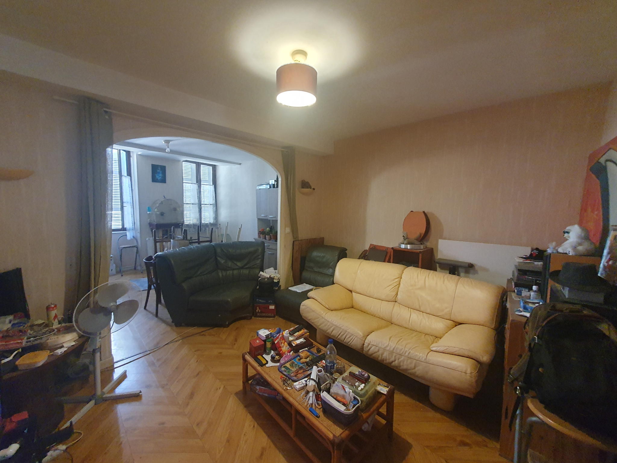 Immeuble de 284m2 pour investir 274300 € à Saint-Sever