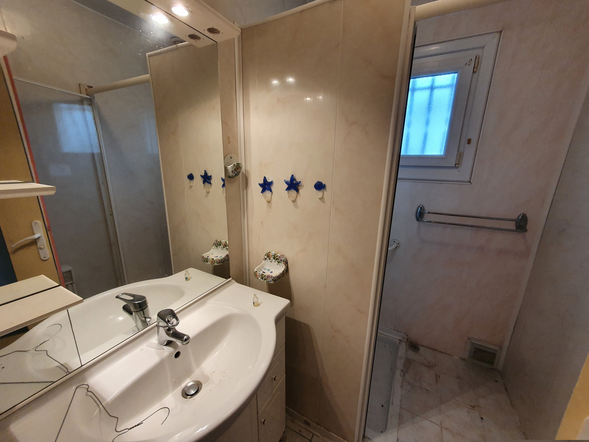 Maison de 98m2 à vendre avec 3 chambres et bureau à Hagetmau