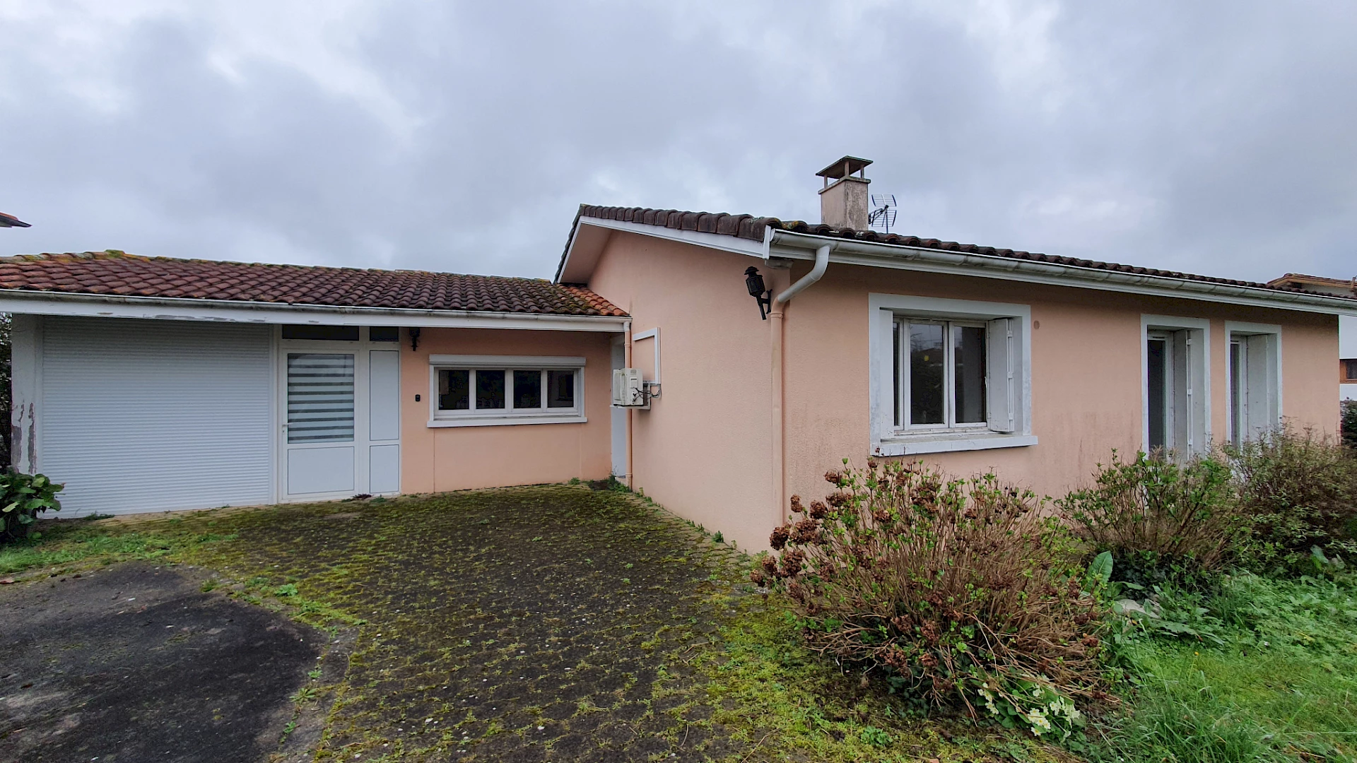 Maison de 98m2 à vendre avec 3 chambres et bureau à Hagetmau