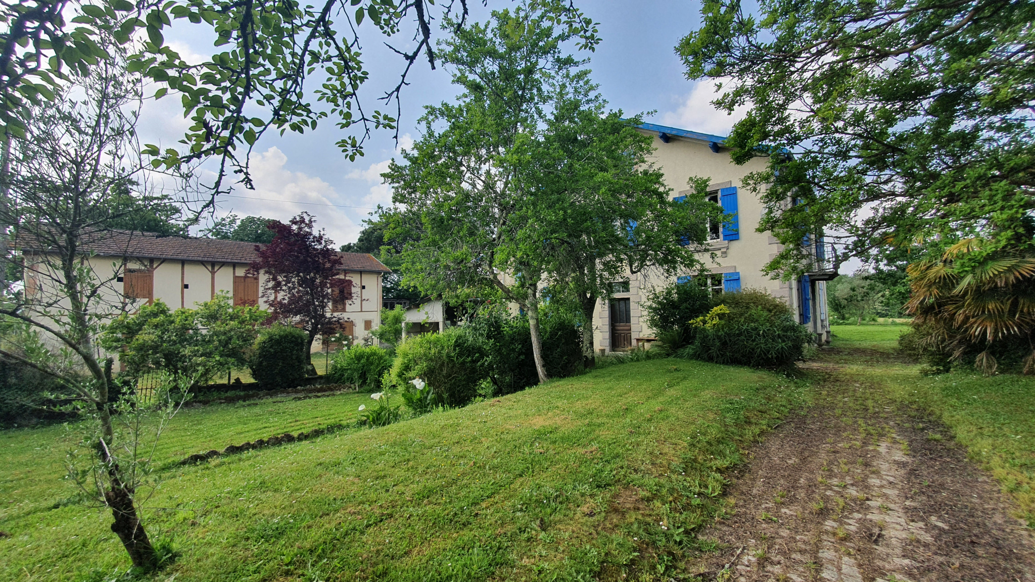 Immense maison à acheter 150500 € à Hagetmau