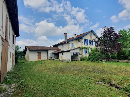 Immense maison à acheter 150500 € à Hagetmau