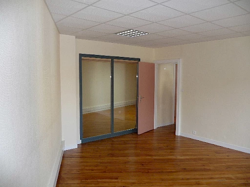 Local professionnel
