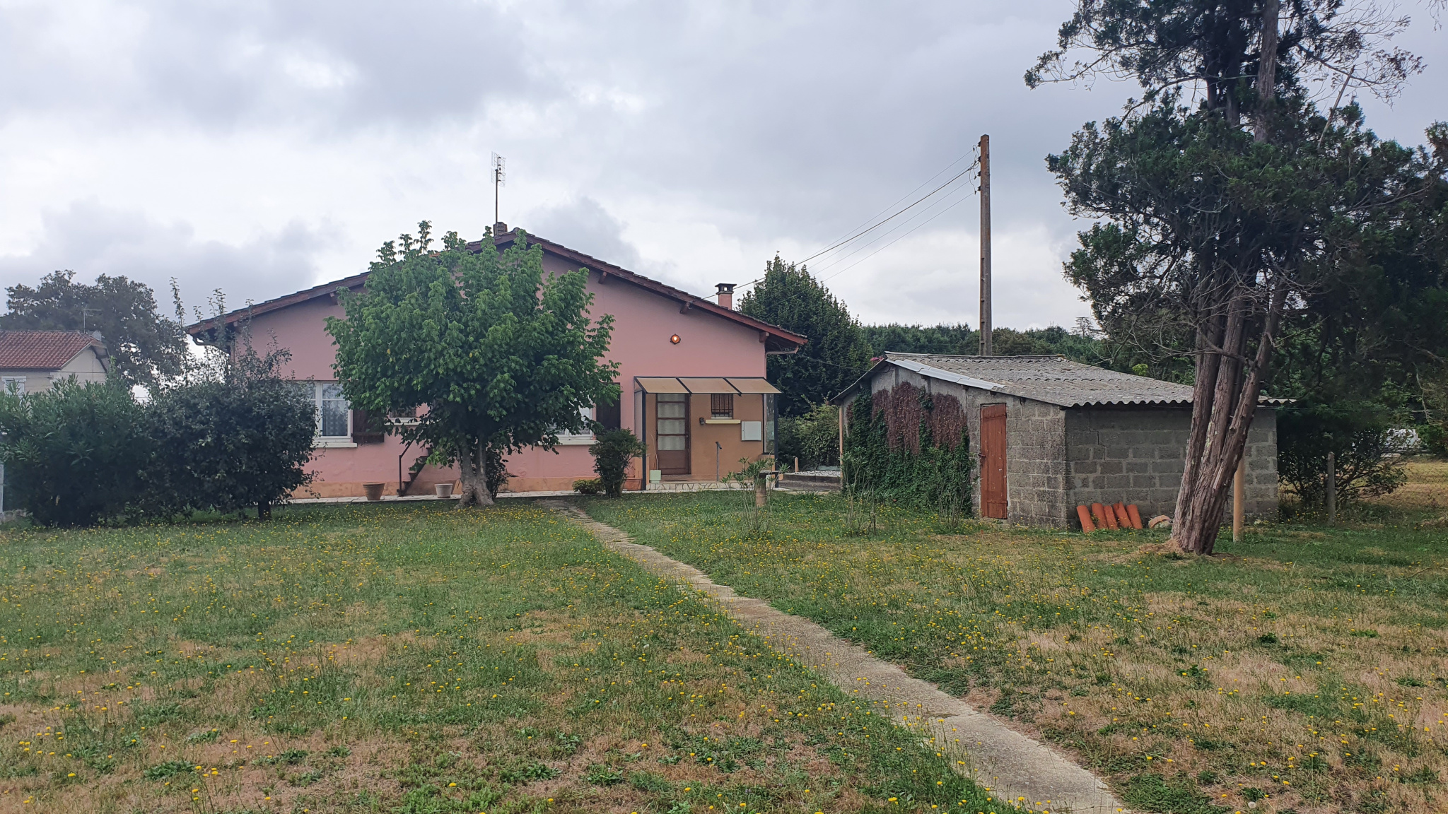 Villa en vente avec 3 chambres à Hagetmau avec SN AGENCE TACHON