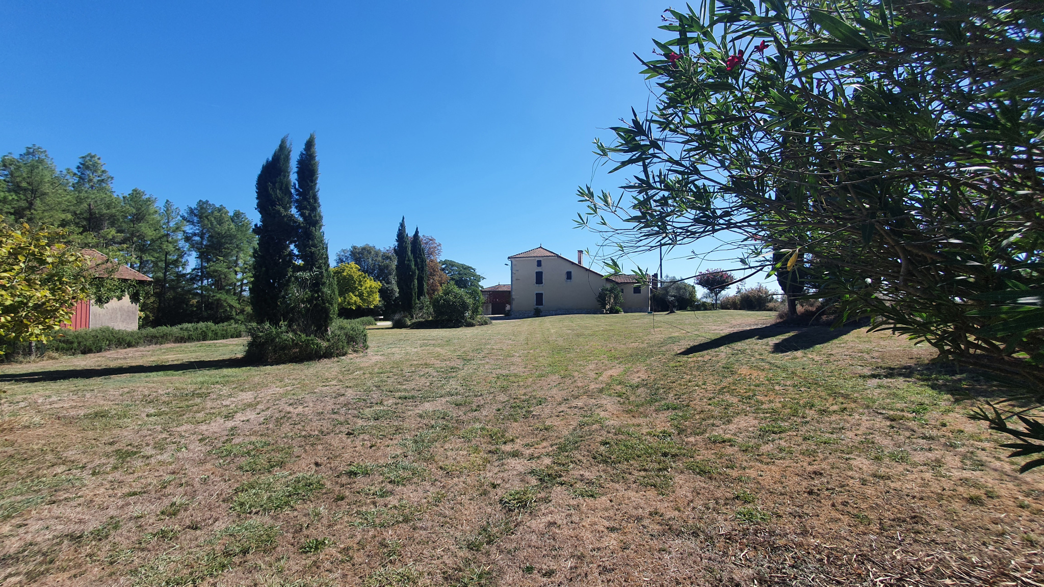 Immense maison à acheter à Lacrabe (40) avec SN AGENCE TACHON