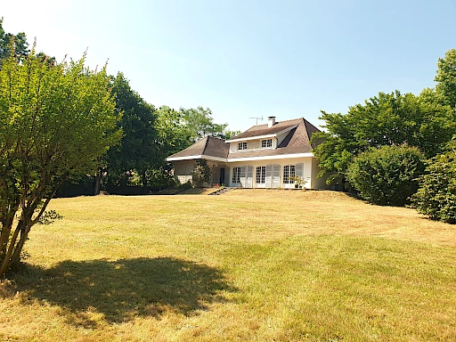 Hagetmau : maison de 209 m2 à acheter pour famille avec enfants